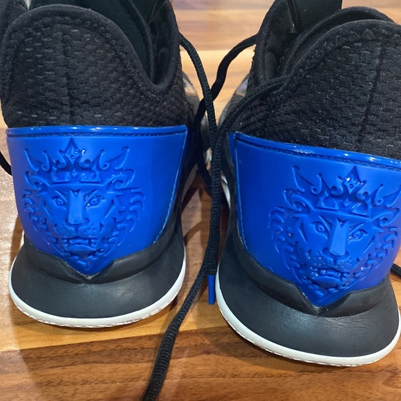 Nike Zoom LeBron Witness 4 Black Hyper Cobalt Blue BV7427-007 size 9.5 - Picture 4 of 5